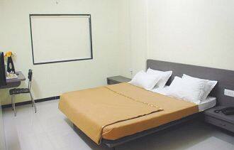 Hotel Yogesh Executive, Shrirampur 3